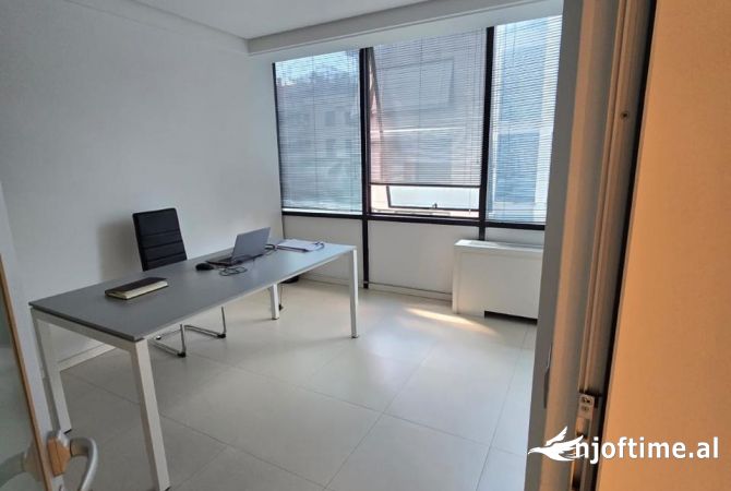 Business Property in Sale 3+1 in Tirana - 350,000 Euro
