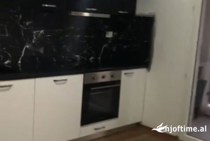 Shtepi me qera 2+1 ne Tirane - 500 Euro