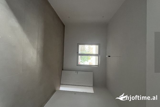 Shtepi me qera 2+1 ne Tirane - 350 Euro