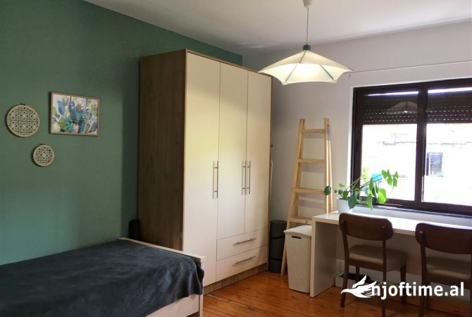 Shtepi me qera 2+1 ne Tirane - 55,000 Leke