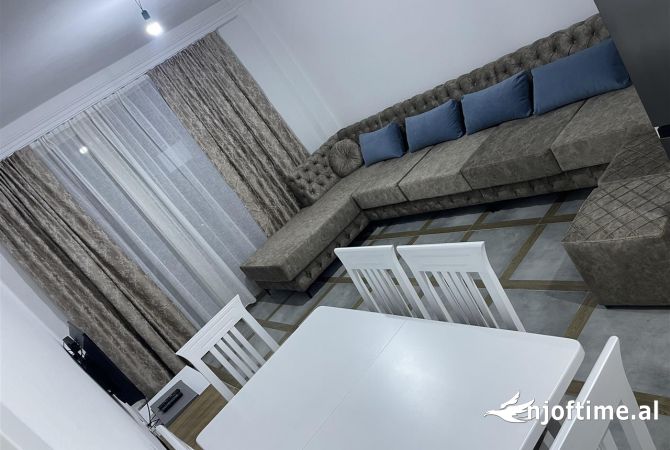 Shtepi me qera Apartament ne Tirane, 1+1, Mobilimi E mobiluar, Pagesa 35,000  Leke.