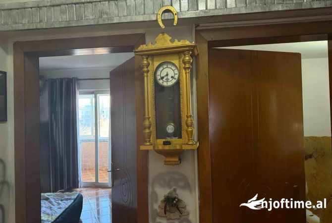 Shtepi ne shitje 2+1 ne Tirane - 14,500,000 Leke