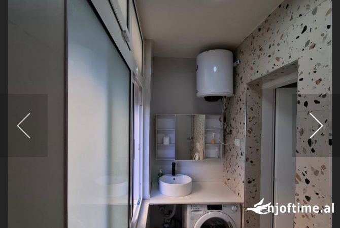 Shtepi me qera Apartament ne Tirane, 2+1, Mobilimi E mobiluar, Pagesa 650  Euro.