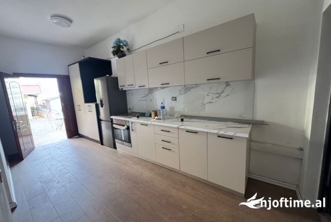 Shtepi me qera 1+1 ne Tirane - 450 Euro