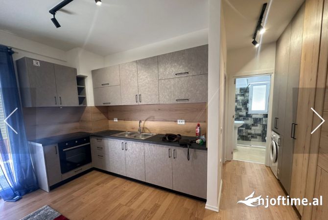 Shtepi me qera Apartament ne Tirane, 1+1, Mobilimi E mobiluar, Pagesa 600  Euro.