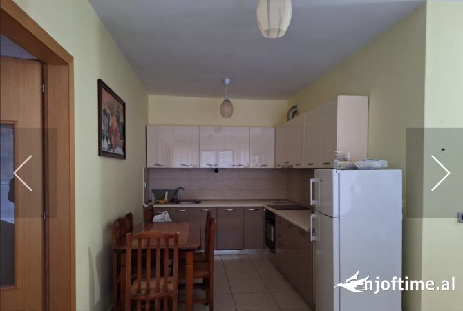 Shtepi me qera 3+1 ne Tirane - 42,000 Leke