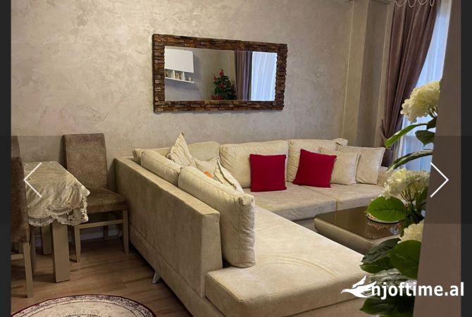 Shtepi me qera 3+1 ne Tirane - 900 Euro