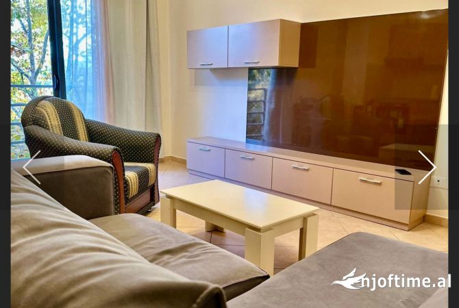 Shtepi me qera 1+1 ne Tirane - 35,000 Leke