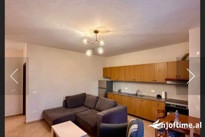 Shtepi me qera 1+1 ne Tirane - 35,000 Leke