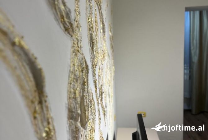 Shtepi me qera Apartament ne Tirane, 2+1, Mobilimi E mobiluar, Pagesa 650  Euro.