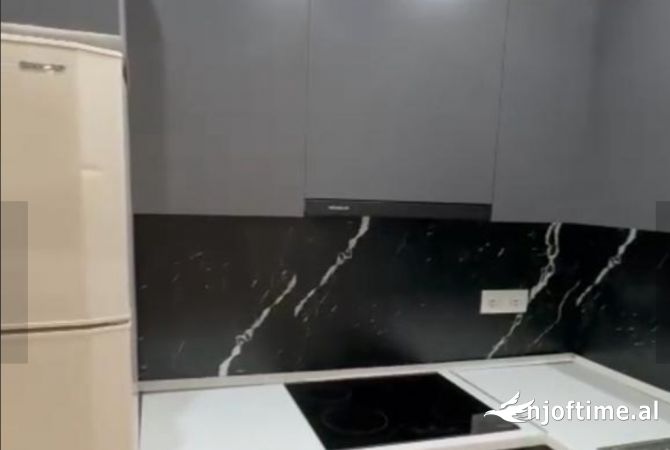Shtepi me qera 2+1 ne Tirane - 49,000 Leke