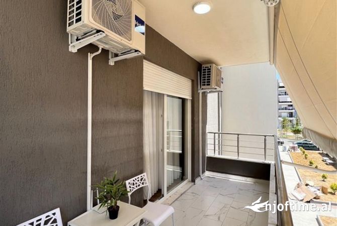 Shtepi me qera Apartament ne Tirane, 1+1, Mobilimi E mobiluar, Pagesa 750  Euro.