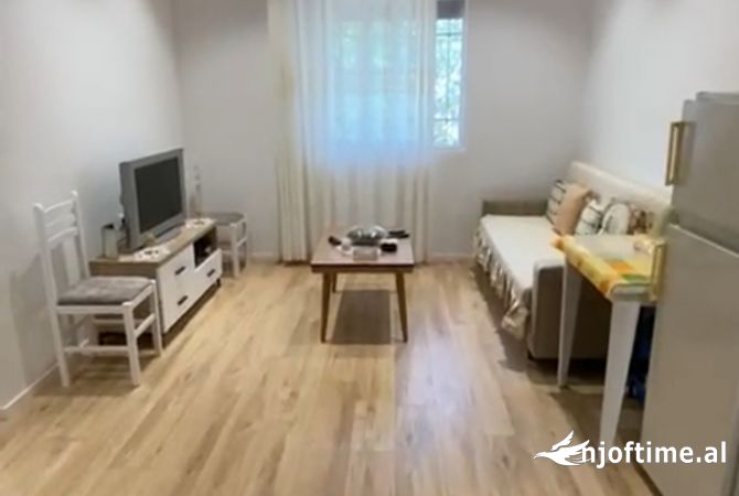Shtepi ne shitje 1+1 ne Tirane - 53,000 Euro