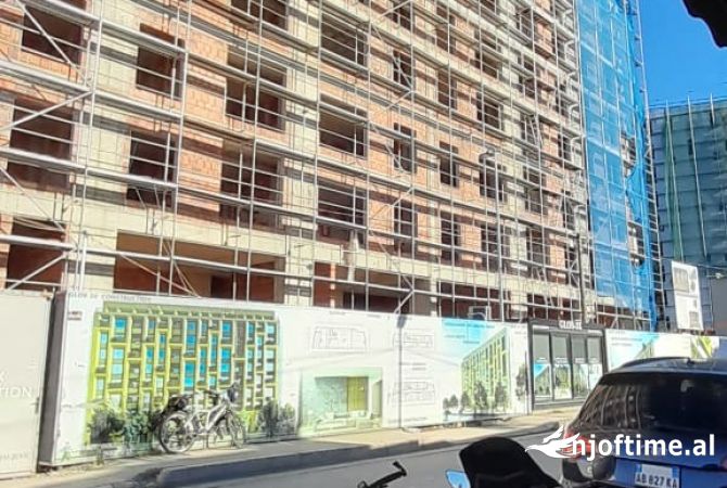 Shtepi ne shitje Apartament ne Tirane, 2+1, Mobilimi Bosh, pa mobiluar, Pagesa 165,000  Euro.