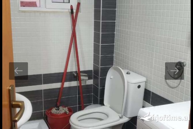 Shtepi ne shitje Apartament ne Tirane, 2+1, Mobilimi E mobiluar, Pagesa 88,000  Euro.