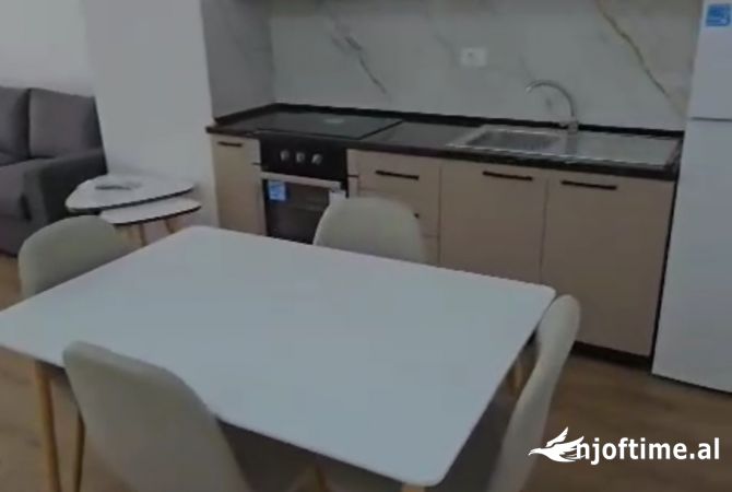 Shtepi me qera Apartament ne Tirane, 1+1, Mobilimi E mobiluar, Pagesa 40,000  Leke.