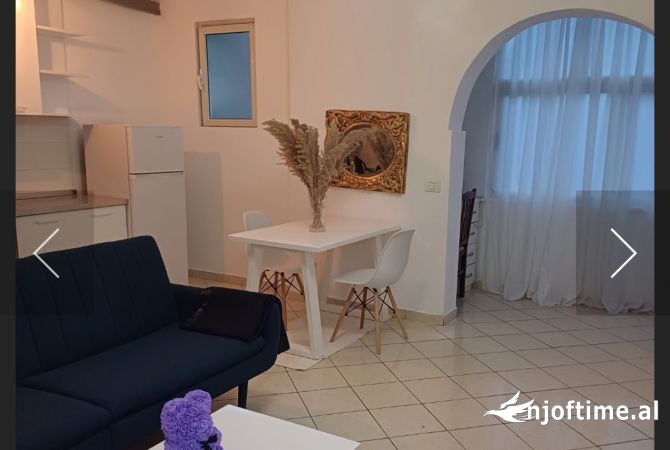 Shtepi me qera Apartament ne Tirane, 1+1, Mobilimi E mobiluar, Pagesa 50,000  Leke.