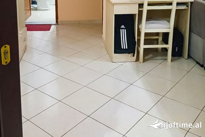 Shtepi ne shitje 1+1 ne Tirane - 105,000 Euro