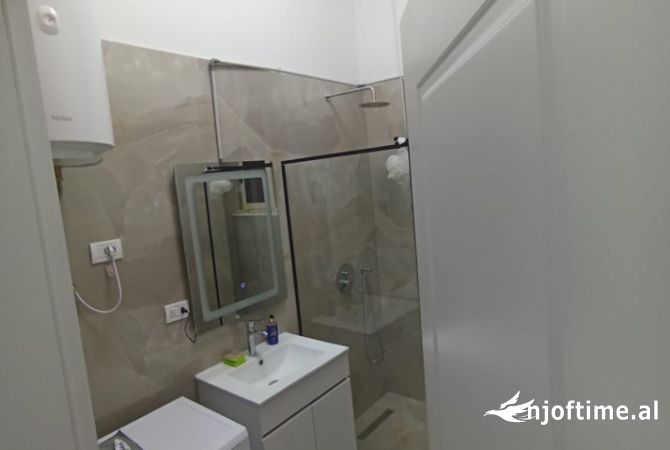 Shtepi ne shitje 1+1 ne Tirane - 80,000 Euro
