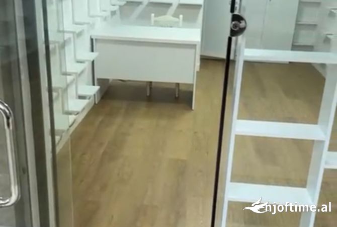 Ambient biznesi me qera 1+1 ne Tirane - 500 Euro