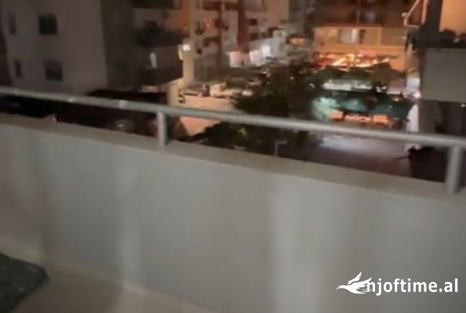 Shtepi me qera Apartament ne Tirane, 1+1, Mobilimi E mobiluar, Pagesa 550  Euro.