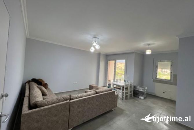 Shtepi ne shitje Apartament ne Tirane, 1+1, Mobilimi E mobiluar, Pagesa 95,000  Euro.