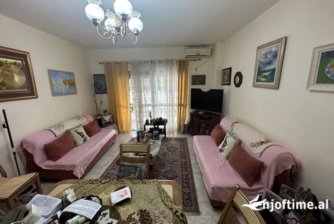 Shtepi ne shitje 2+1 ne Tirane - 260,000 Euro
