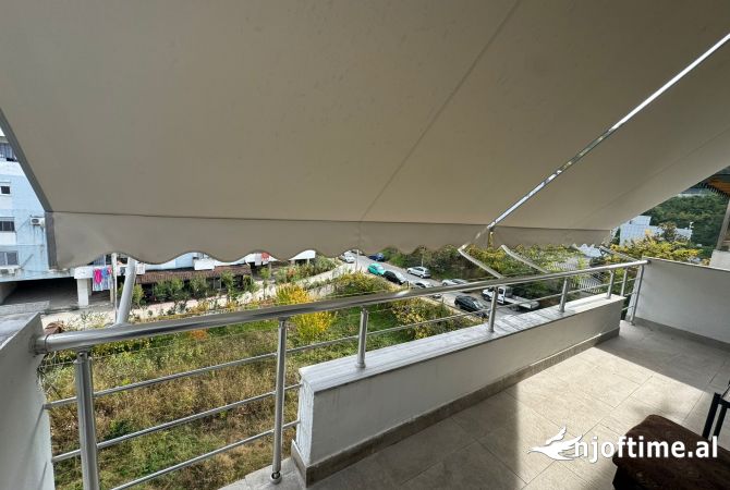 Shtepi me qera Apartament ne Tirane, 2+1, Mobilimi E mobiluar, Pagesa 500  Euro.