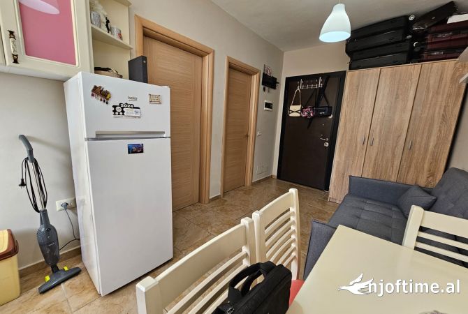 Shtepi me qera 1+1 ne Tirane - 38,000 Leke