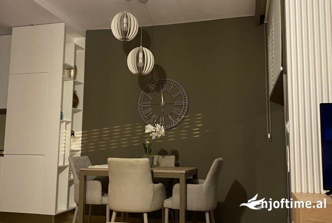 Shtepi me qera 2+1 ne Tirane - 600 Euro