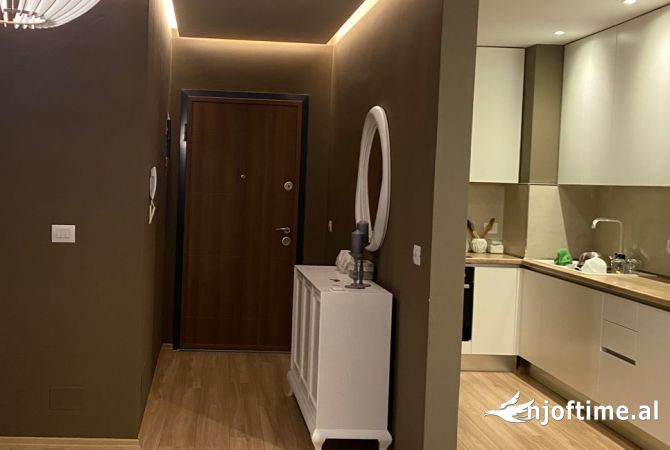 Shtepi me qera Apartament ne Tirane, 2+1, Mobilimi E mobiluar, Pagesa 600  Euro.