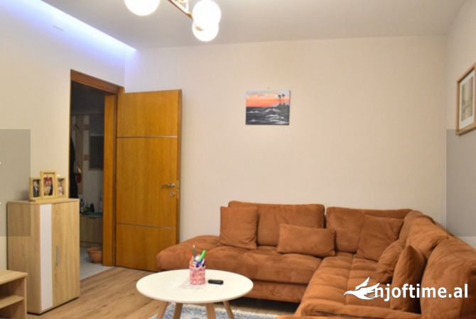 Apartment for rent in Tirana 2+1, Furnished