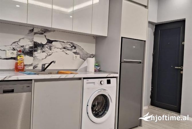 Shtepi me qera 1+1 ne Tirane - 45,000 Leke