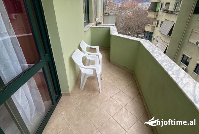 Shtepi me qera Apartament ne Tirane, 4+1, Mobilimi E mobiluar, Pagesa 1,500  Euro.