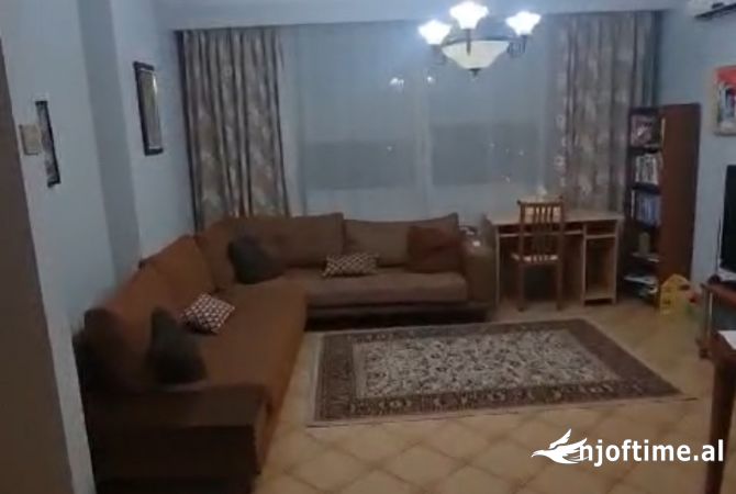 Casa in affitto 1+1 a Tirana - 580 Euro