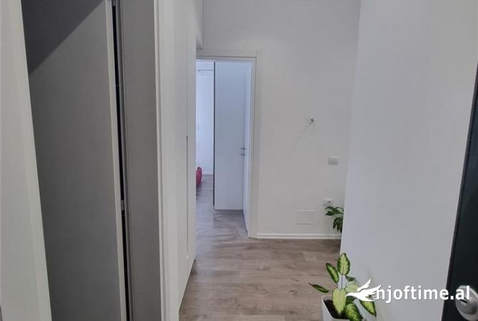 Shtepi me qera Apartament ne Tirane, 2+1, Mobilimi E mobiluar, Pagesa 600  Euro.