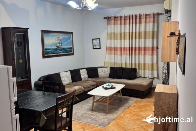 Shtepi me qera 1+1 ne Tirane - 400 Euro