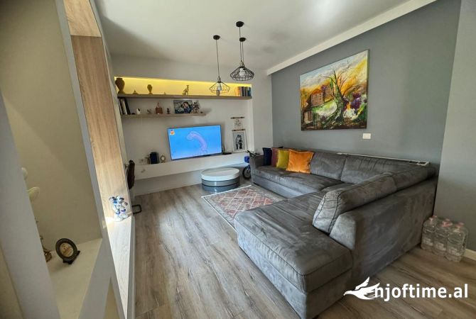 Shtepi ne shitje 2+1 ne Tirane - 206,000 Euro