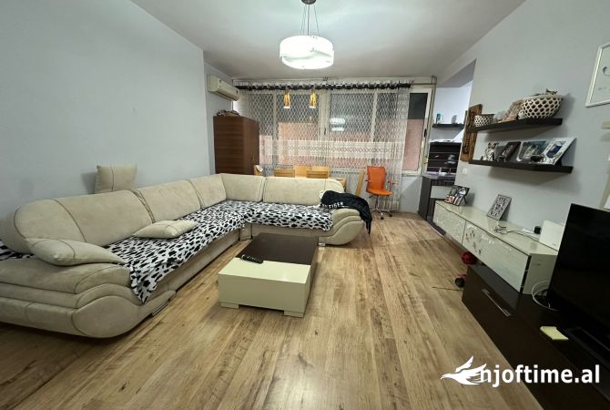 Shtepi ne shitje 1+1 ne Tirane - 100,000 Euro