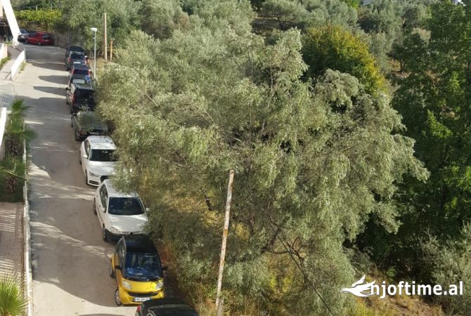 Shtepi me qera Apartament ne Tirane, 2+1, Mobilimi E mobiluar, Pagesa 680  Euro.