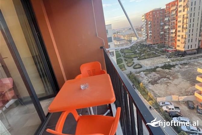Shtepi me qera Apartament ne Tirane, 2+1, Mobilimi E mobiluar, Pagesa 700  Euro.