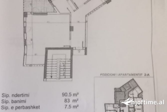 Shtepi ne shitje Apartament ne Tirane, 2+1, Mobilimi E mobiluar, Pagesa 175,000  Euro.