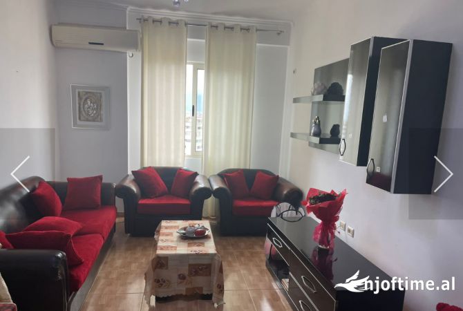Shtepi me qera 1+1 ne Tirane - 400 Euro