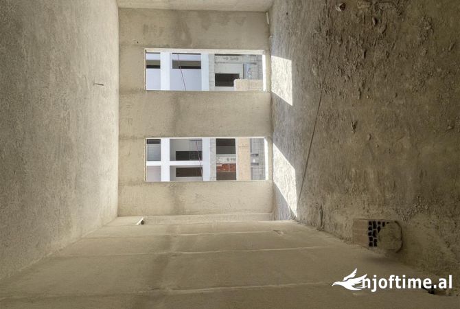 Shtepi ne shitje 2+1 ne Tirane - 94,000 Euro