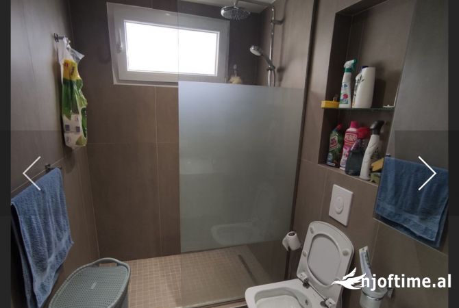 Shtepi me qera 2+1 ne Tirane - 800 Euro