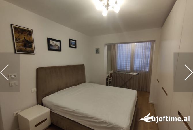 Shtepi me qera Apartament ne Tirane, 2+1, Mobilimi E mobiluar, Pagesa 800  Euro.