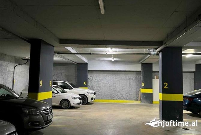 Shtepi me qera Apartament ne Tirane, 2+1, Mobilimi E mobiluar, Pagesa 80,000  Leke.