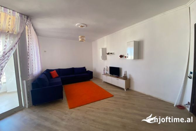 Shtepi ne shitje 1+1 ne Tirane - 78,000 Euro