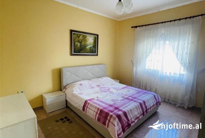 Shtepi me qera 2+1 ne Tirane - 55,000 Leke