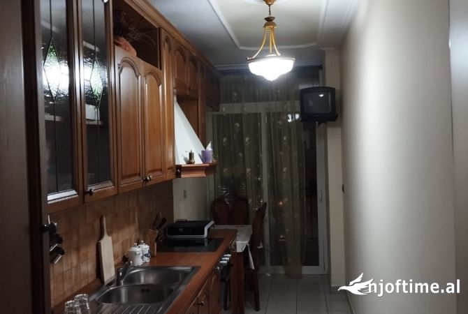 Shtepi ne shitje 3+1 ne Tirane - 295,000 Euro
